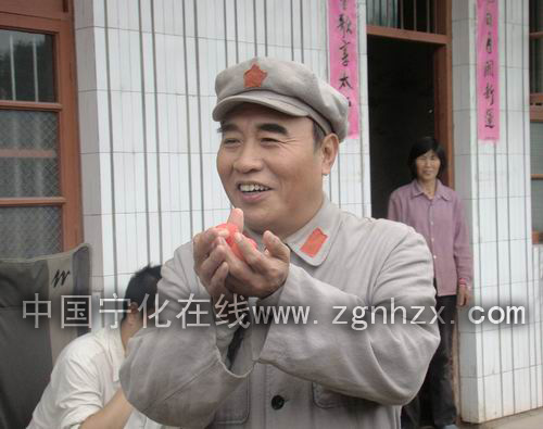 “毛主席”來到咱村莊