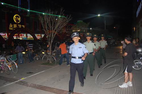 寧化開展夜間武裝巡邏