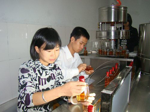 退伍軍人辦酒坊　自主創(chuàng)業(yè)闖市場