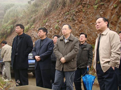 陳忠杰要求做好雨雪冰凍災害防范工作