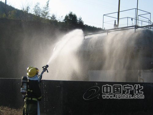寧化開展液化氣泄露事故應(yīng)急救援演練