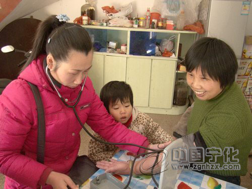 翠江鎮啟動農民免費健康普查