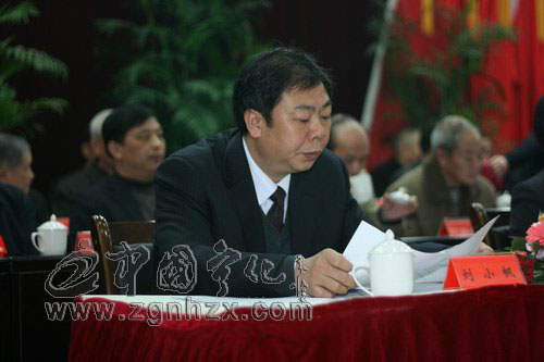 劉小帆當選為縣人大常委會副主任