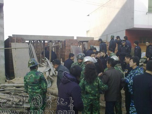 寧化三部門聯動依法強拆“違建”