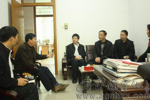 省工商聯副主席邱家贊來寧慰問調研
