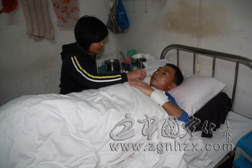 “爸爸,我想接你回家過個好年”