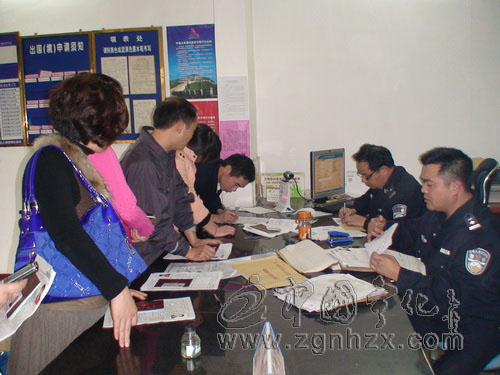 寧化：延時服務(wù)方便群眾出入境