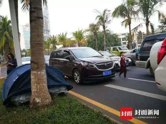 返程途中遇到堵車 已滯留海口4天