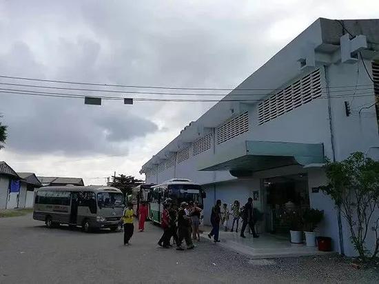 越南某購(gòu)物店外觀