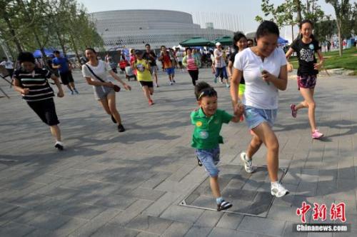 "資料圖:健身的市民。