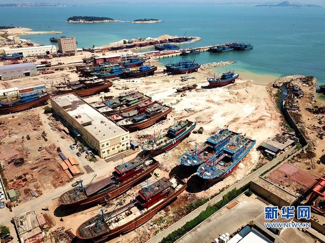 高溫“烤”驗下的石獅造船廠：揮汗如雨忙生產