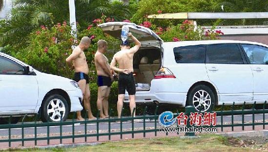 沖澡難！來廈游客呼吁環島路海邊增設公共淋浴設施