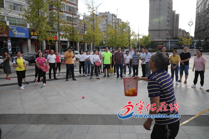 寧化縣委直屬機關70名職工參加趣味運動會