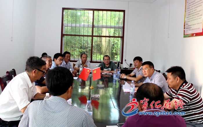 寧化縣領導深入淮土鎮調研
