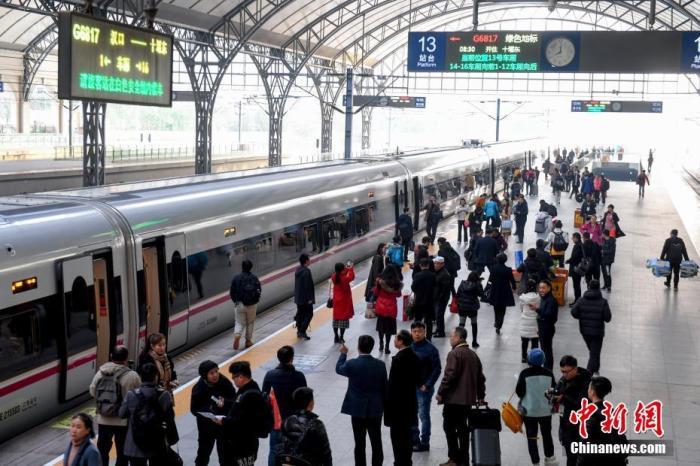鐵路春運(yùn)第13日售出車票超1500萬張