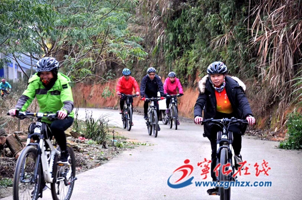 寧化：群眾快樂運動過大年