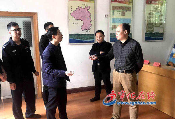 寧化縣領導到泉上鎮調研綜治平安建設工作