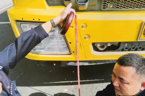 兒子做好飯卻永遠等不到父親