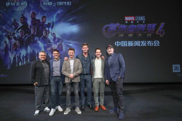 《復仇者聯盟4：終局之戰》部分演員在中國上海參加電影發布會。（新浪微博@漫威影業）