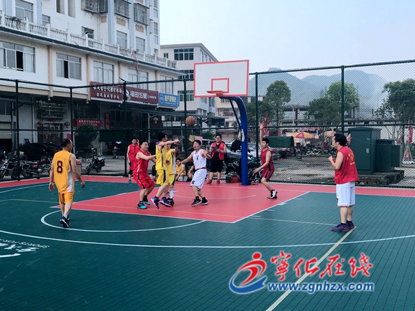 寧化縣安遠鎮青年男子籃球賽戰鼓擂響