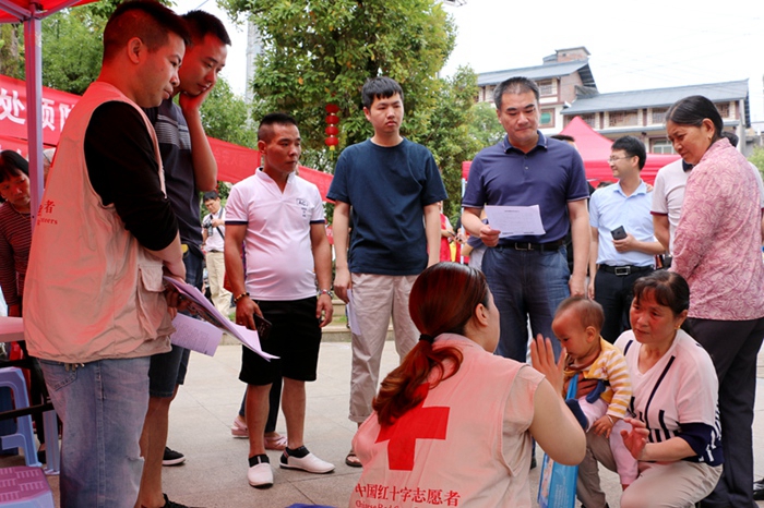 寧化開展“安全生產(chǎn)月”宣傳咨詢?nèi)栈顒? width=