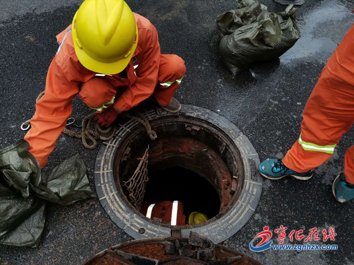 【滿意在三明】寧化加快推進城區雨污管網清淤溯源排查工作