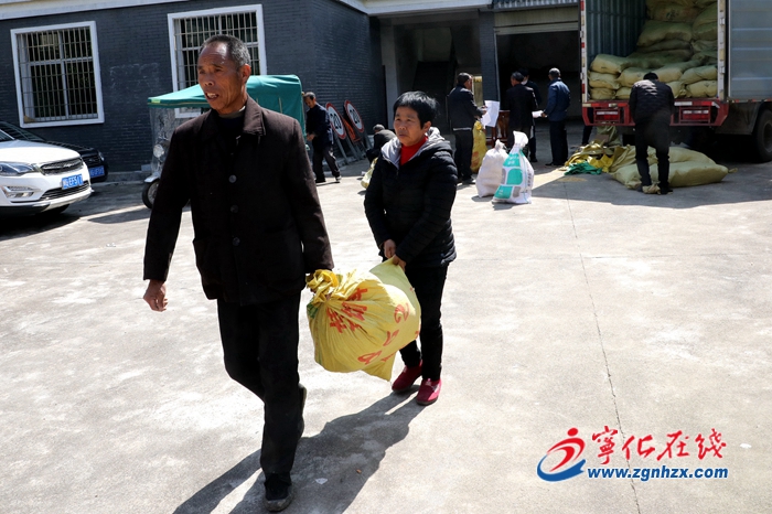 寧化：免費(fèi)發(fā)放河龍貢米優(yōu)質(zhì)稻種