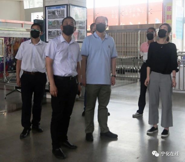 寧化縣領(lǐng)導(dǎo)現(xiàn)場辦公推進創(chuàng)城工作