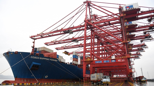 追趕“武杭南成” 兩副省級城市接連放開落戶條件