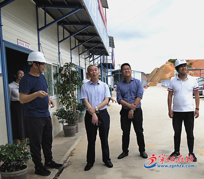 寧化縣領導到城郊鎮、縣婦聯調研