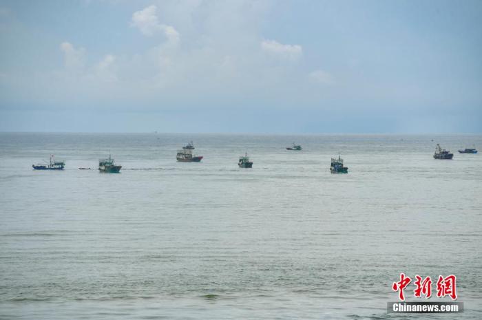 南海伏季休漁結束 海南相關部門使用“北斗”提示商漁船避碰