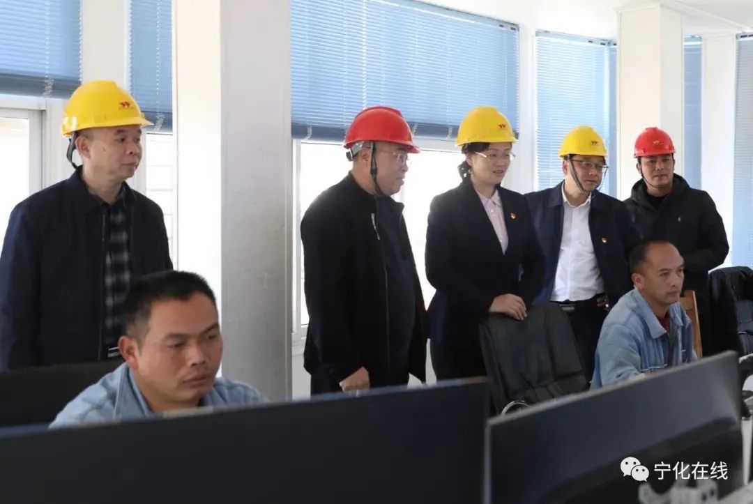 寧化縣領(lǐng)導(dǎo)走訪縣部分重點(diǎn)企業(yè)
