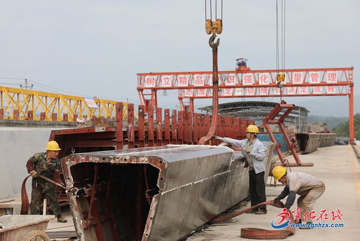 寧化加快推進(jìn)全省首座縣城高架橋公路工程建設(shè)