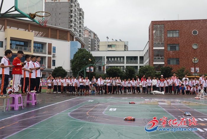 寧化二實小:科技助學生成長