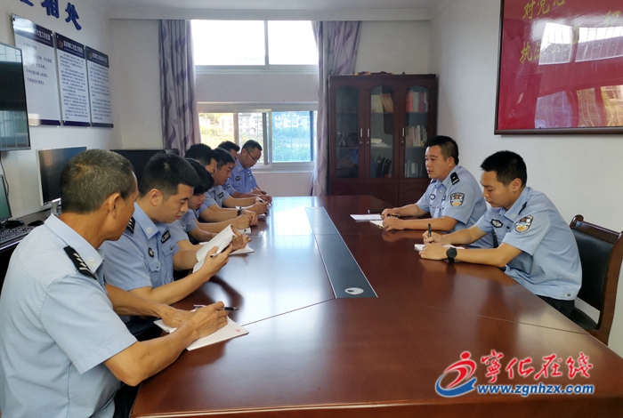 【我為群眾辦實事】鄒志峰:立足崗位 擰緊警民和諧紐帶