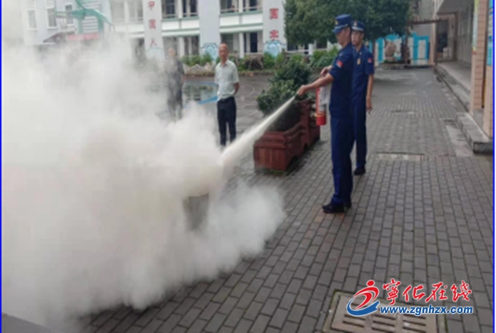 寧化縣濟村中心學校舉行火災避險應急疏散演練