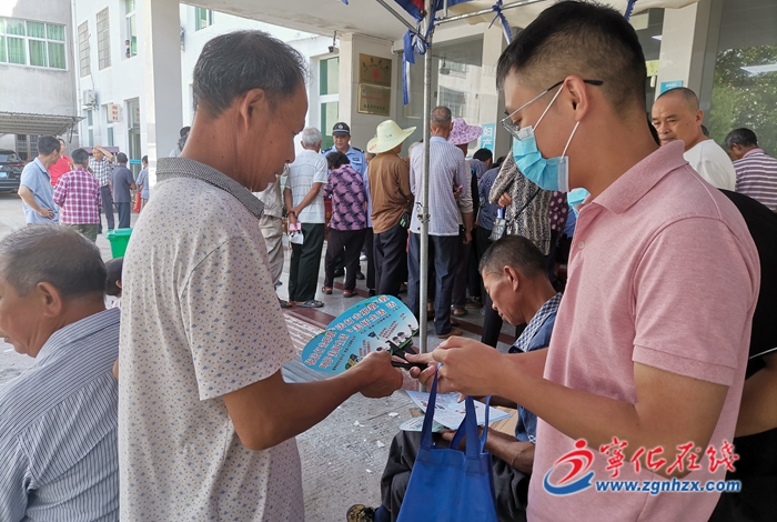 曹坊鎮(zhèn)深入開展反邪教宣傳活動