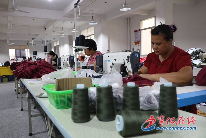 寧化:全力趕制海外服裝訂單