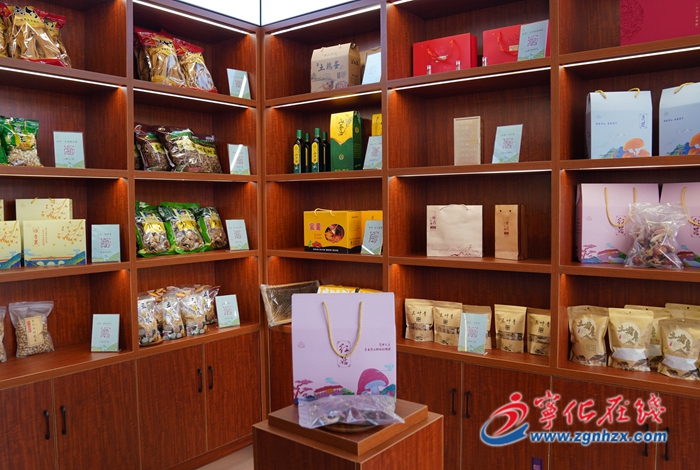 寧化:直播帶貨忙 產(chǎn)業(yè)發(fā)展強