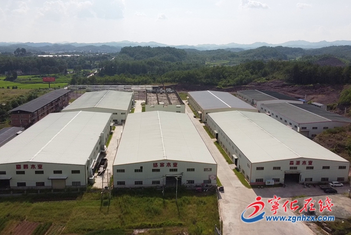 石壁鎮(zhèn):加快產(chǎn)業(yè)融合發(fā)展 推進(jìn)鄉(xiāng)村全面振興