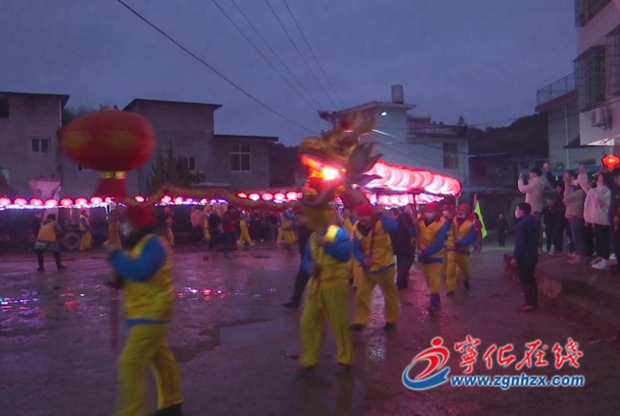 寧化：樓家新春舞龍燈 傳統(tǒng)習(xí)俗鬧鄉(xiāng)村