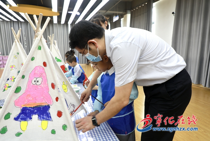 寧化縣領(lǐng)導(dǎo)開展“六一”兒童節(jié)走訪慰問活動(dòng)