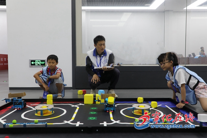 寧化舉辦首屆中小學機器人普及賽