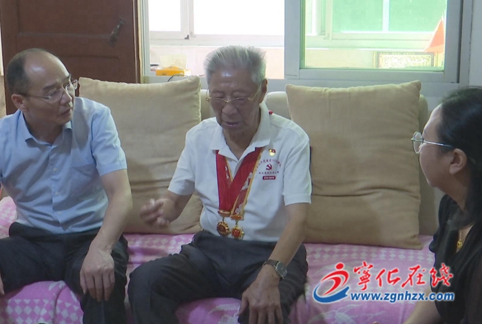 寧化縣領導開展重陽節慰問活動