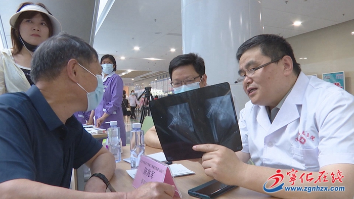 “手足情”公益項目福建行啟動儀式及革命老區紅色義診活動在寧化縣舉辦