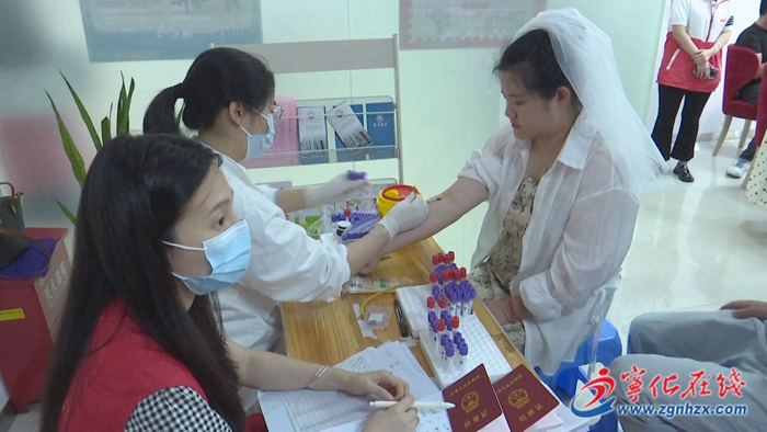 寧化：開展“參加免費婚檢 減少出生缺陷 從你我做起”主題宣傳活動