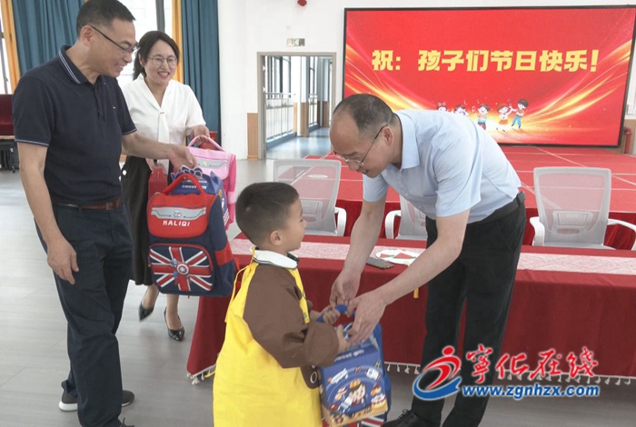 寧化縣領導開展“六一”兒童節走訪慰問活動