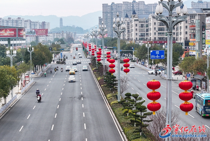 寧化:燈籠高掛迎新春 年味漸濃氛圍佳