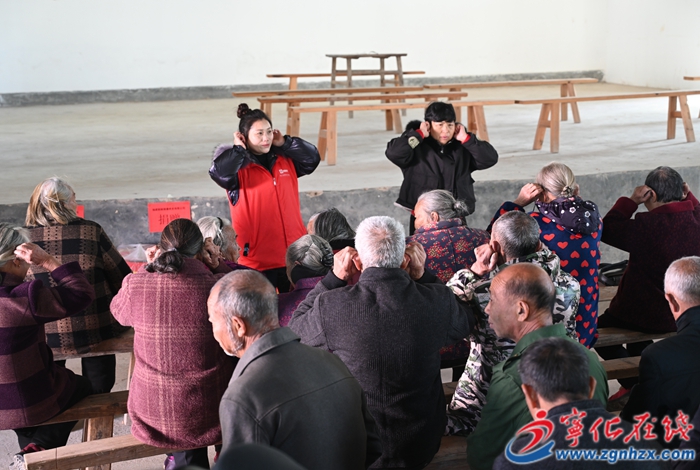 安樂鎮:情暖鄰里共團圓,同心助老暖年長