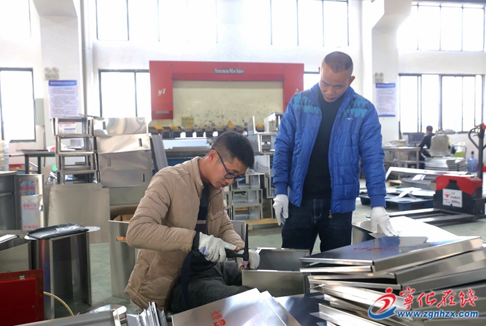 寧化:訂單趕制生產(chǎn)忙 全力奮戰(zhàn)“開門紅”